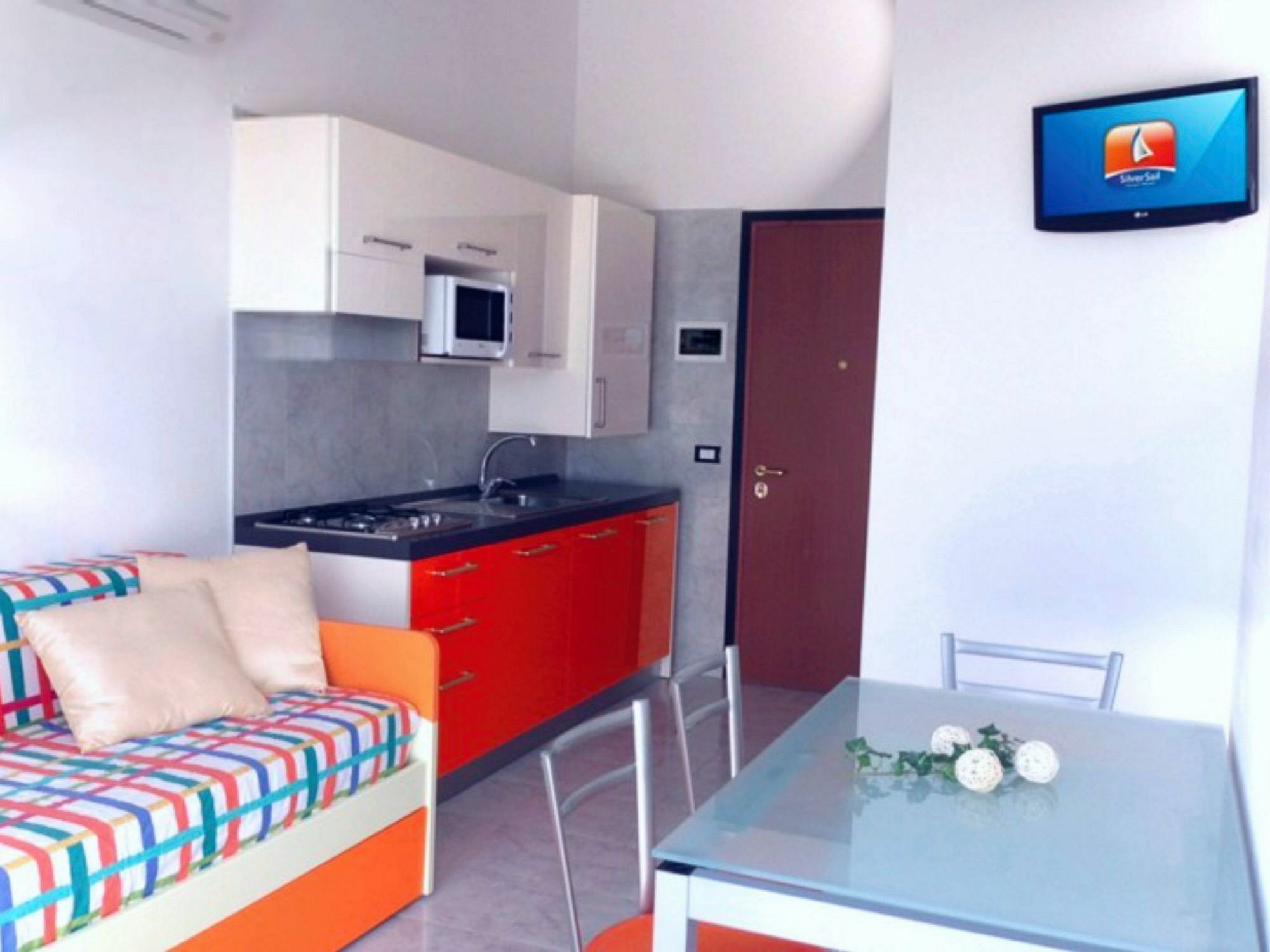 Residence Silver Sail Бибионе Экстерьер фото